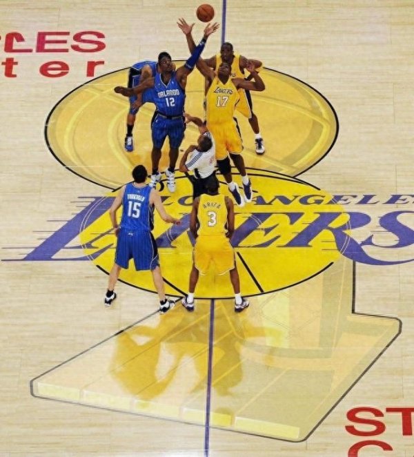 金牛股 经典回归! NBA总决赛地板将绘制总冠军金杯